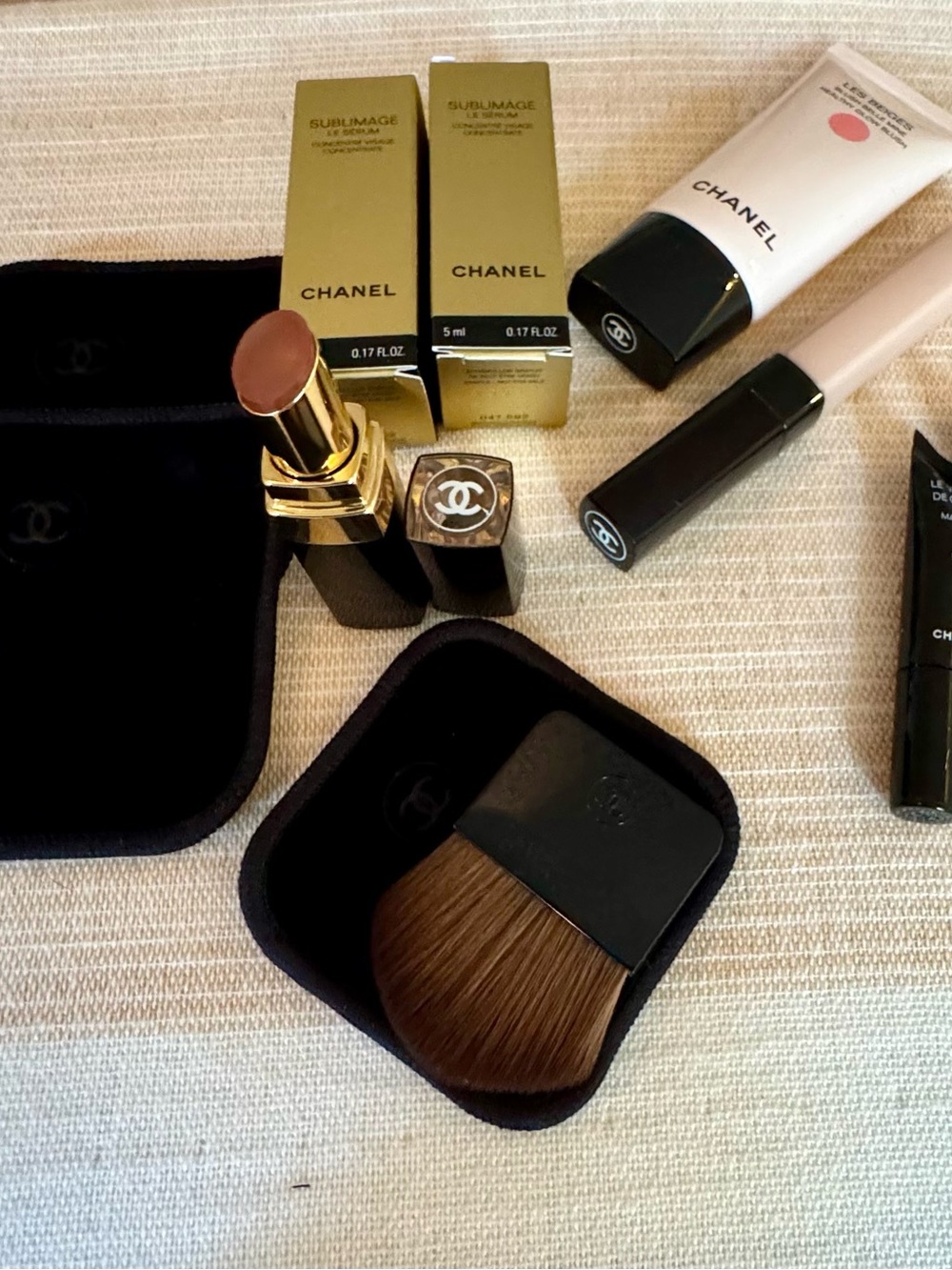CHANEL Black Cosmetic Pouch with Gold Logo and Assorted Makeup - Picture 4 of 6